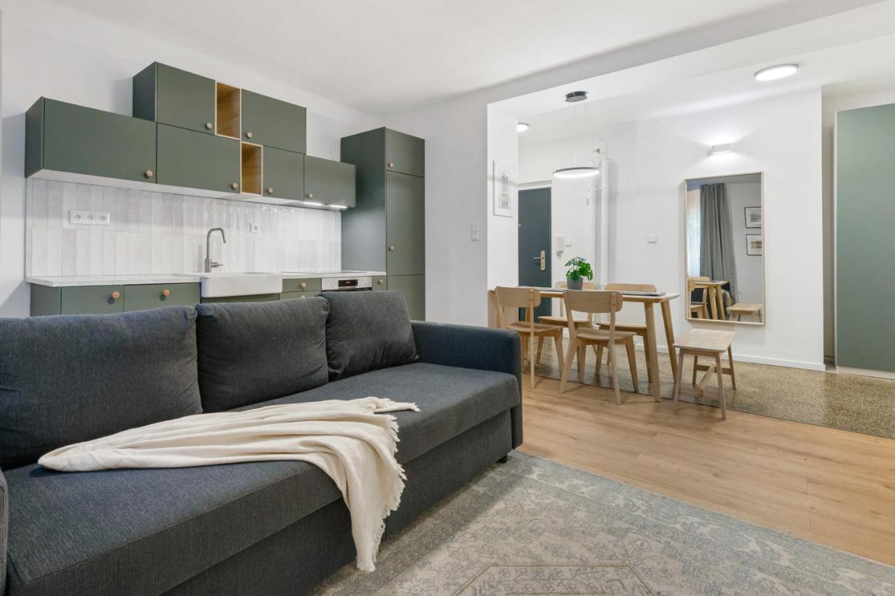 Bratislava Touch 2 Bedroom Apt Екстериор снимка
