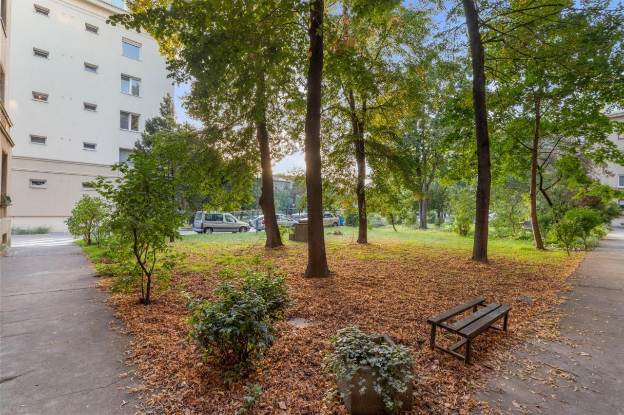 Bratislava Touch 2 Bedroom Apt Екстериор снимка